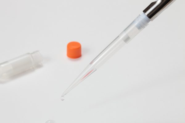 プラスチック成形時に起きる不良の種類とは？